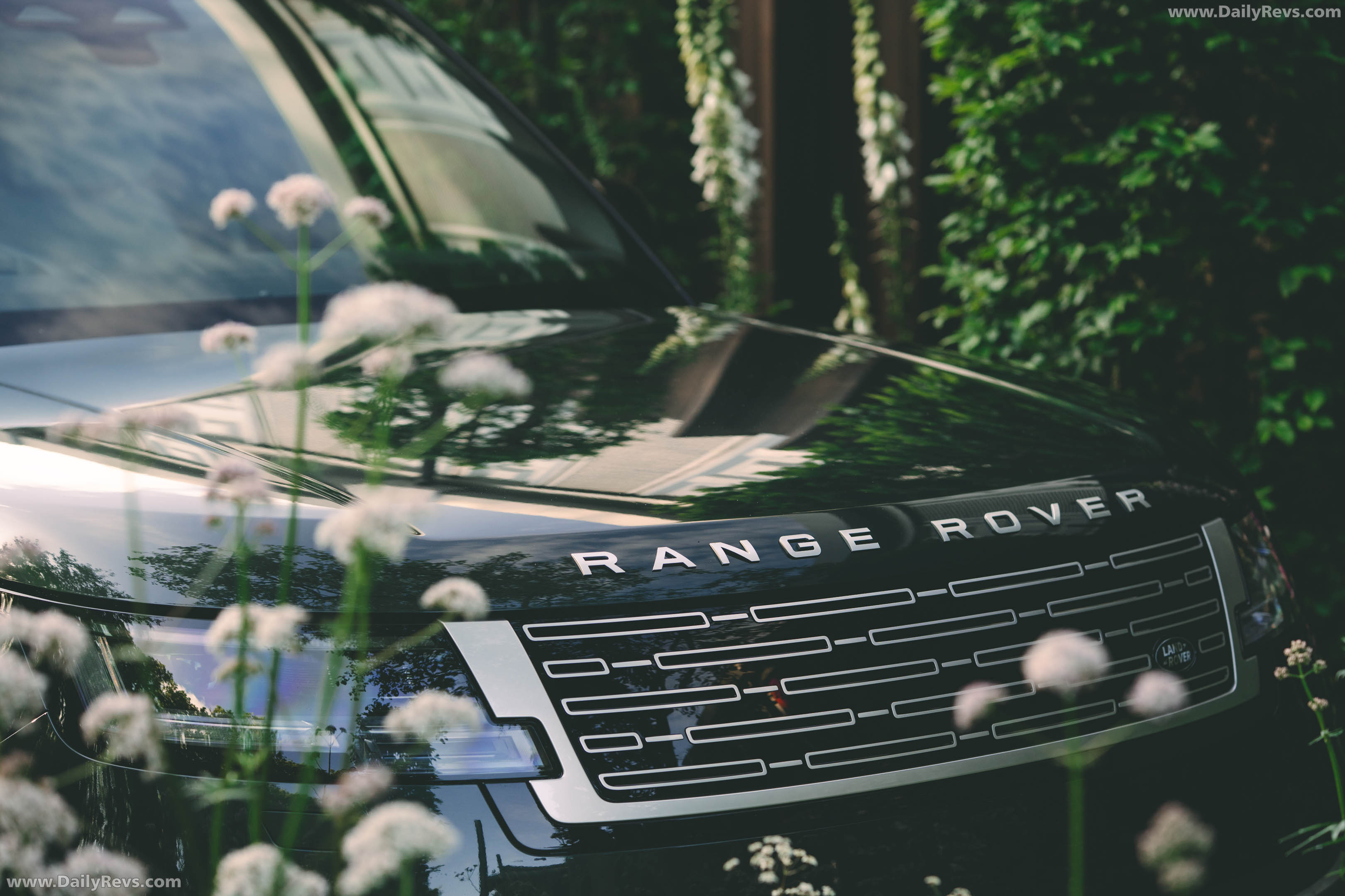 2027 Land Rover Range Rover Electric Exterior